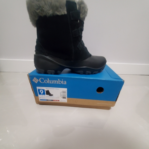 COLUMBIA SIERRA  SUMMETTE SHORTY WOMEN'S BOOTS SIZE. 9 - Picture 7 of 9